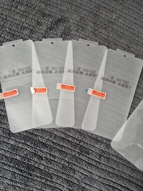 BUNDLE Clear Screen Protector Pack for Samsung S22/S23